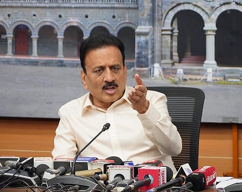 Girish mahajan