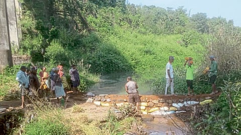 Water Bund
