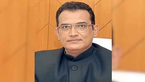 Dr. Mahesh Gondavale