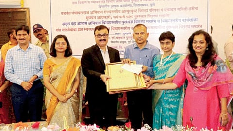 Dr. Pulkundwar