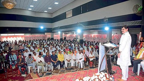 Dhananjay Munde