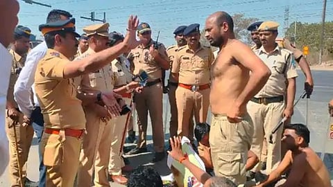 Hingoli Farmers Protest