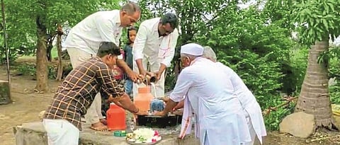 Let the Central and State Governments come to their senses regarding milk prices