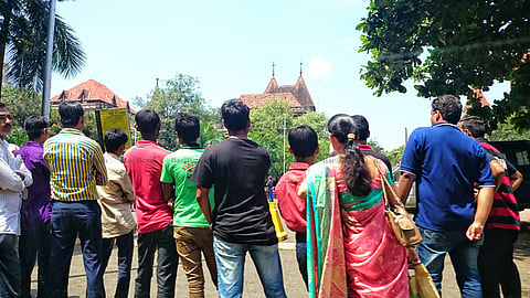 People Mumbai