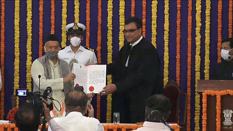 Maharashtra Governor Bhagat Singh Koshyari (L) and newly sworn in Bombay High Court Chief Justice Dipankar Datta (R)