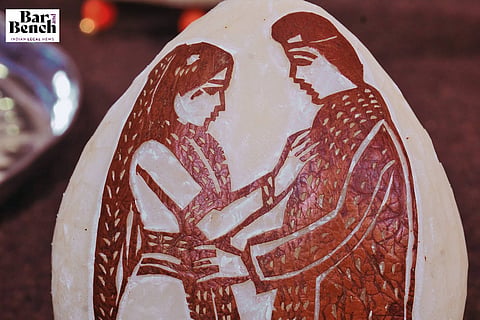 Human rights, marriage contracts