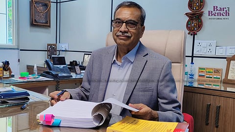 ನ್ಯಾಯಮೂರ್ತಿ ಎಂ ಆರ್ ಶಾ