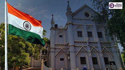 Madhya Pradesh High Court, Indian Flag