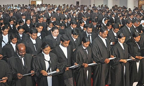 Kerala government approves monthly stipend of Rs. 5,000 for young lawyers