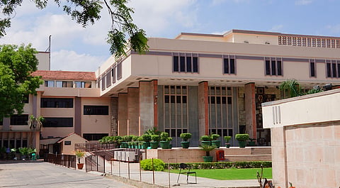 Delhi HC directs Registrar of Trade Marks to explain backdated uploading of O-3 notice on website