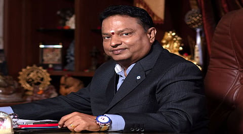 Ishari Ganesh undertakes to pay Rs 10 lakh in contempt case, Madras HC accepts unconditional apology