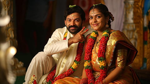 Na Nalla Kaluva Puvva from Teppa Samudram out