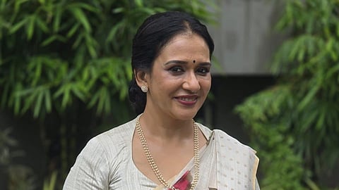 Fraudsters attempt to swindle actor Mala Parvathy