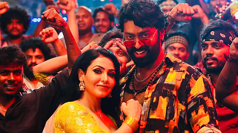 ‘Labbaru Bomma’ from Anakapalli unveiled
