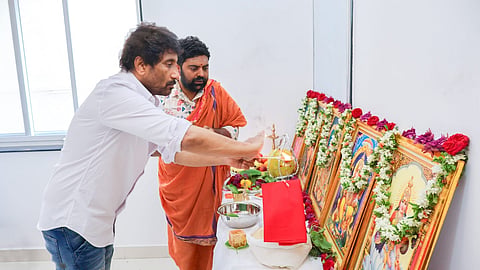 Sharwanand’s new film with Srinu Vaitla launched officially; Sankranti release planned