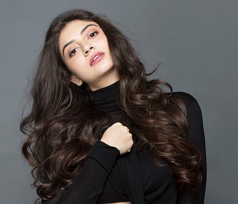 I'm longing to work with Vijay Deverakonda: Nazia Davison