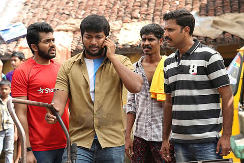Pattinapakkam Review: A sluggish, wannabe crime-thriller, that lacks the thrill