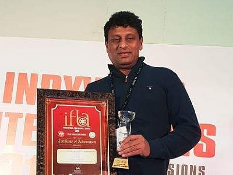 Tagaru producer Srikanth honoured with Indywood award