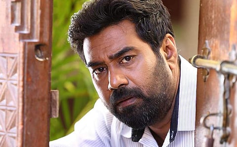 Biju Menon plays an urban Malayali in Orayiram Kinakkalal
