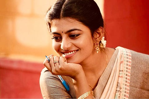 Location Diaries: Anandhi goes to college