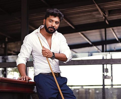 Director Maruthi and Nakul team up for Hale Dove Nenapalli