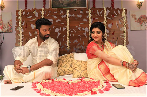 Murungaikkai Chips Movie Review: Plenty of wasted potential
