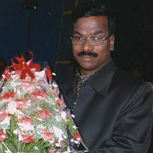 Ovvoru Pookalume-singer Comagan passes away
