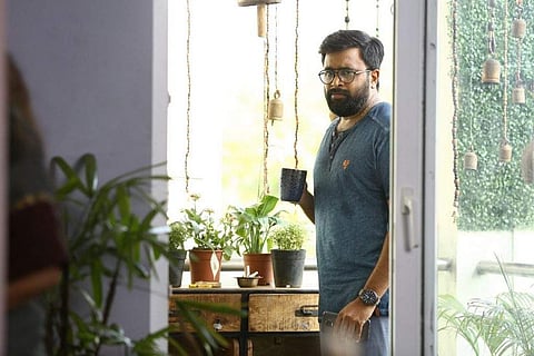 Director Vishnuvardhan and Arya come together for Sasikumar's Naan Mirugamaai Maara