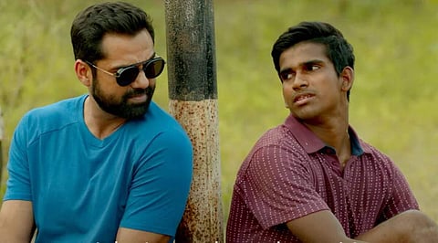 Jungle Cry Movie Review: A lousy try with no larger point