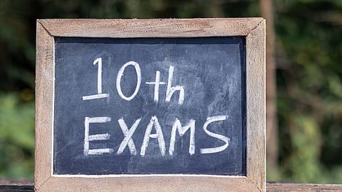 अंतर्गत मूल्यांकनावरुन (Internal Assessment) हा निकाल (10th Result) तयार होणार आहे.