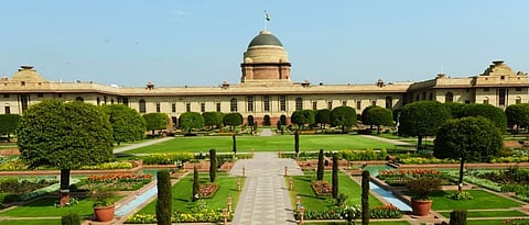 राष्ट्रपती रामनाथ कोविंद यांनी 8 राज्यांत नवीन राज्यपालांची नियुक्ती केली आहे.