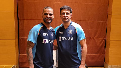 श्रीलंका दौऱ्यासाठी (India vs Sri Lanka) टीम इंडियाचं नेतृत्व शिखर धवन (Shikhar Dhawan) करणार आहे तर संघाचं प्रशिक्षकपद राहुल द्रविड यांच्याकडे राहील