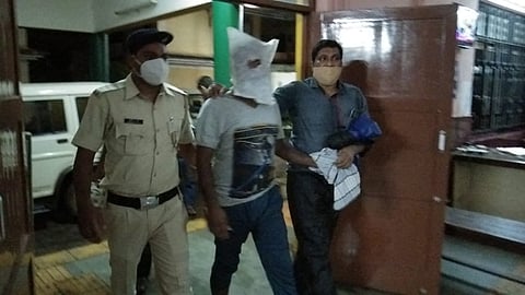 आणखी एकाआरोपीचा पत्ता लागला असून लवकरच त्याला अटक होणार असल्याची माहिती प्राप्त झाली आहे.