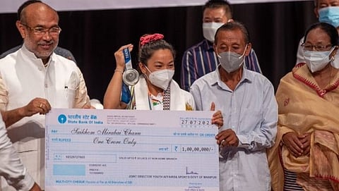 Manipur Chief Minister gave an award of Rs 1 crore to Mirabai Chanu