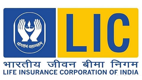 2021 च्या शेवटाला (Towards the end of 2021) एलआयसीची सुरुवातीची खुली भागविक्री (IPO) होणार आहे.
