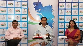 Goa: Speaking after inaugurating the 'Know Your Schemes' service, Chief Minister Dr. Pramod Sawant. On the side, Principal Finance Secretary Puneet Goel and IT Director Ankita Anand.