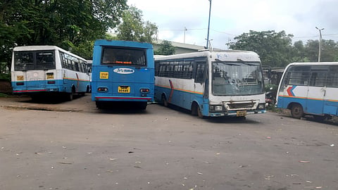 कदंबच्या उत्पन्नाला ‘ब्रेक’!