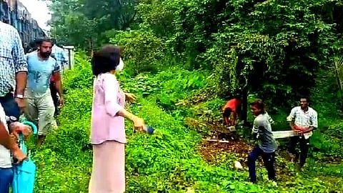 MLA Alina Saldhana and Goemcho Ekvott while stopping the work of Railway Double Tracking (Goa)