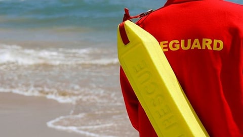 Goa lifeguards save life of Delhi tourists