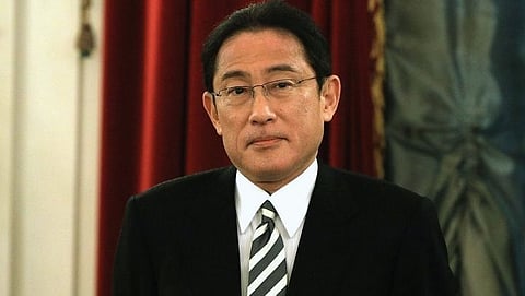 किशिदा (Fumio Kishida) यांनी सत्ताधारी पक्षाच्या नेत्याची निवडणूक जिंकली आहे. एका वृत्तसंस्थेने दिलेल्या माहितीनुसार, किशिदा निवडणूक जिंकल्यास देशाचे पुढील पंतप्रधान (Prime Minister) होऊ शकतात.