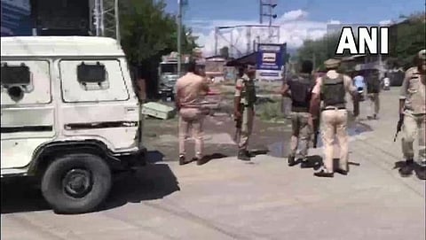 Jammu-Kashmir: Grenade Attack on CRPF Chanpora in Srinagar