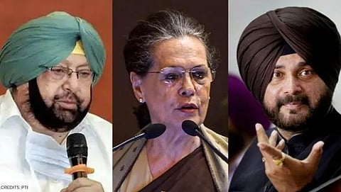 Sonia Gandhi asks Chief Minister Amarinder Singh for resign