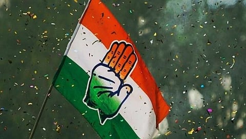 नव्याने गोव्यात राजकारण करु पाहणारे पक्ष केवळ धर्मनिरपेक्ष मतांमध्ये फूट (Divide into secular votes) घालणार आहेत.