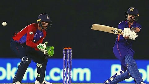 दुबईत (Dubai) खेळल्या गेलेल्या सराव सामन्यात टीम इंडियाने (Team India) इंग्लंडचा (England) पराभव केला
