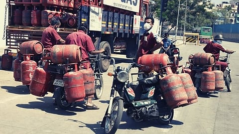 BPCL Cylinder Shortage In Ponda