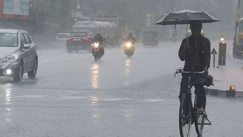 Weather Updates: Red alert in Kerala & Orange alert in Karnataka, Tamil Nadu