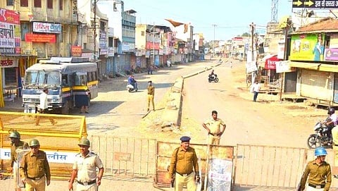 अमरावतीत असलेली संचारबंदी