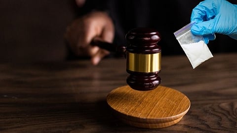 Singaporeमध्ये अंमली पदार्थांच्या तस्करी प्रकरणी 2 भारतीयांना फाशीची शिक्षा होणार