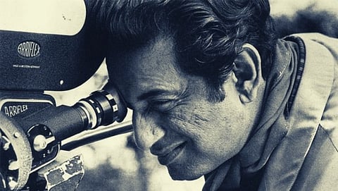Satyajit Ray used to come down from the lens of the camera into the mood of personality