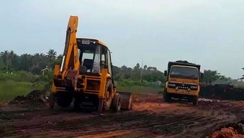 Goa Road work stopped again by locals